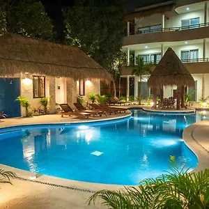 Gulliver - Free Club Access & Bikes , Tulum Mexico